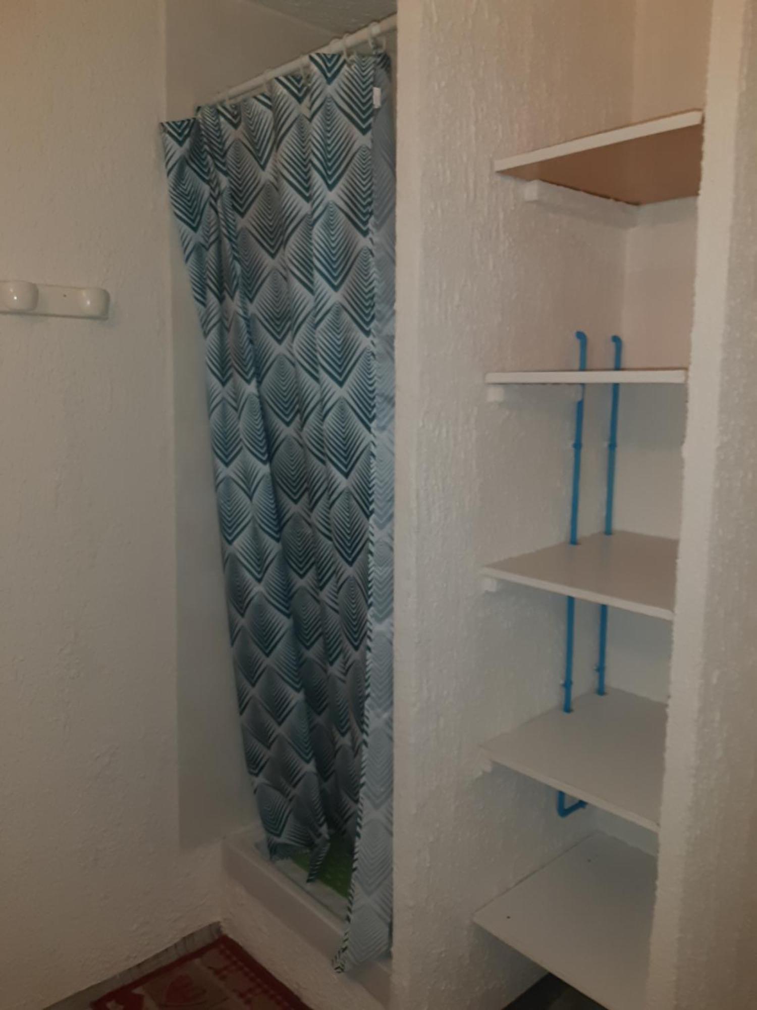 Gogo Location 1 Apartment Forest-Saint-Julien Luaran gambar